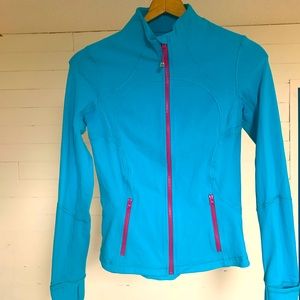 Lululemon ZiP uP Jacket!